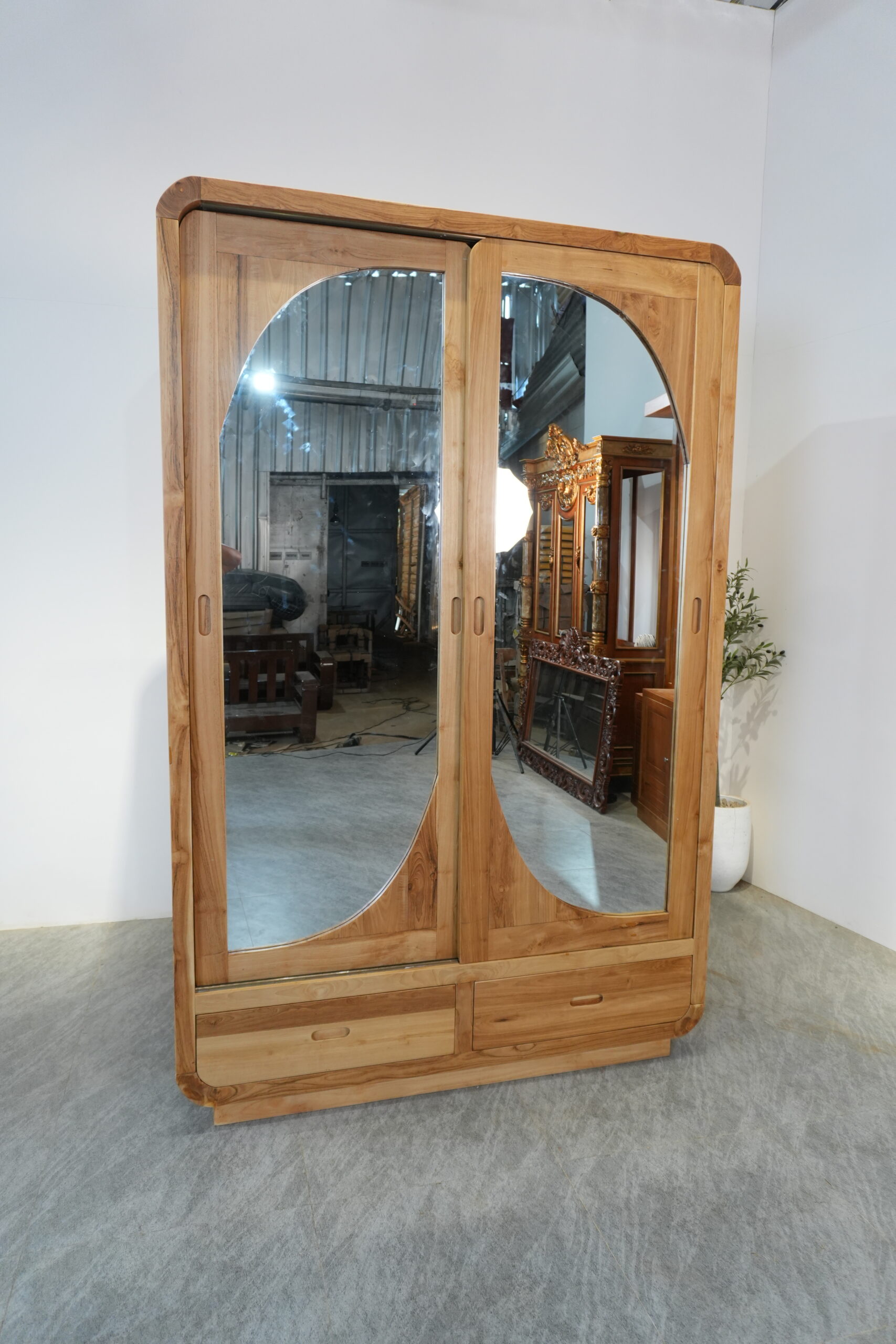 lemari pakaian custom kayu jati